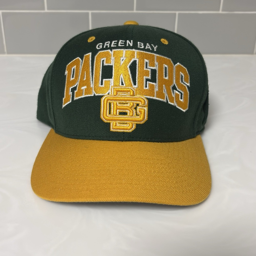 Green Bay Packer NFL Football Hat Mitchell And Ness Cap Snapback Green Yellow